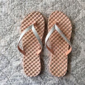 adidas women's eezay dots flip flops